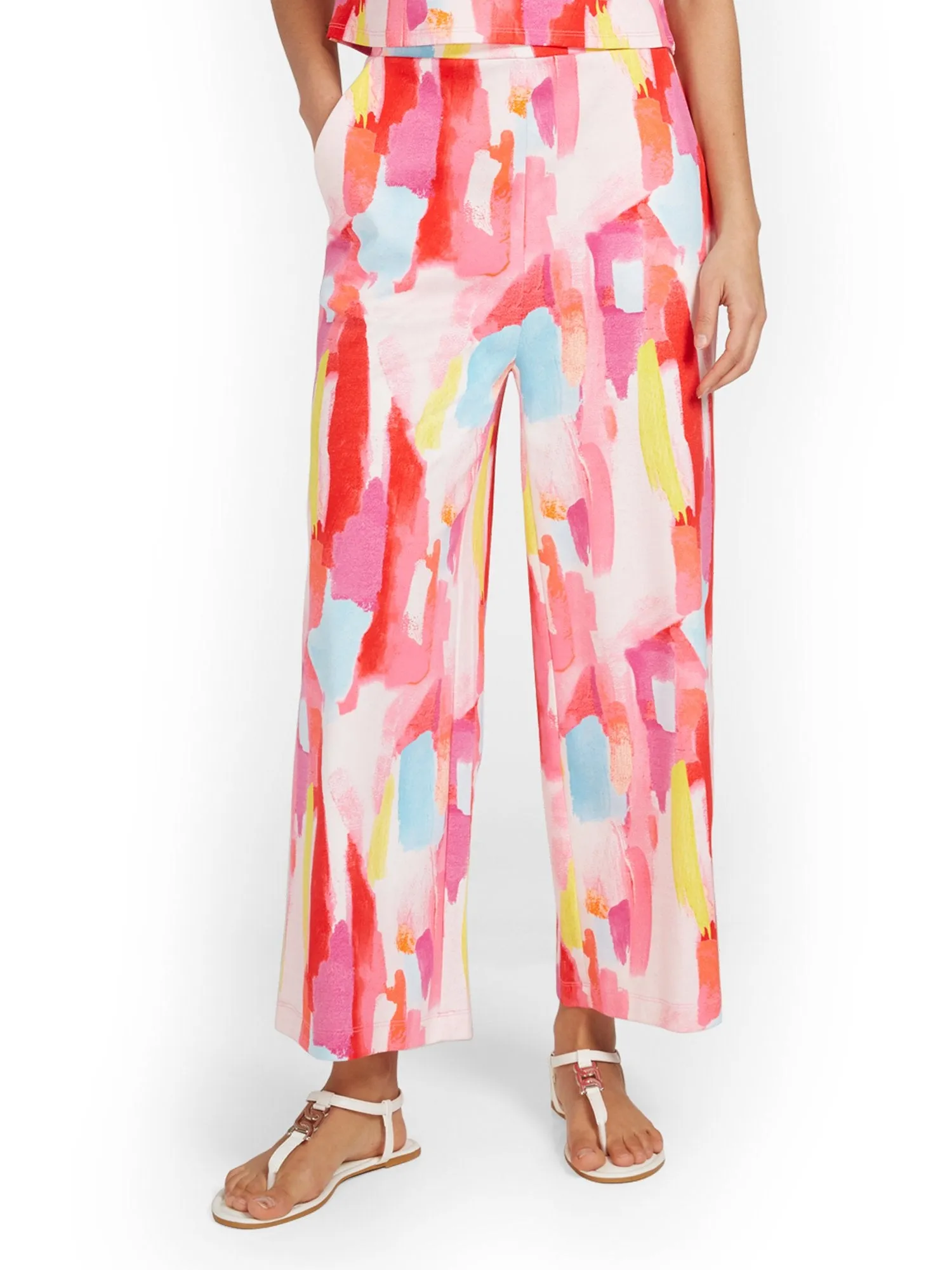 High-Waisted Pull-On Wide-Leg Watercolor Capri Pant - City Knits