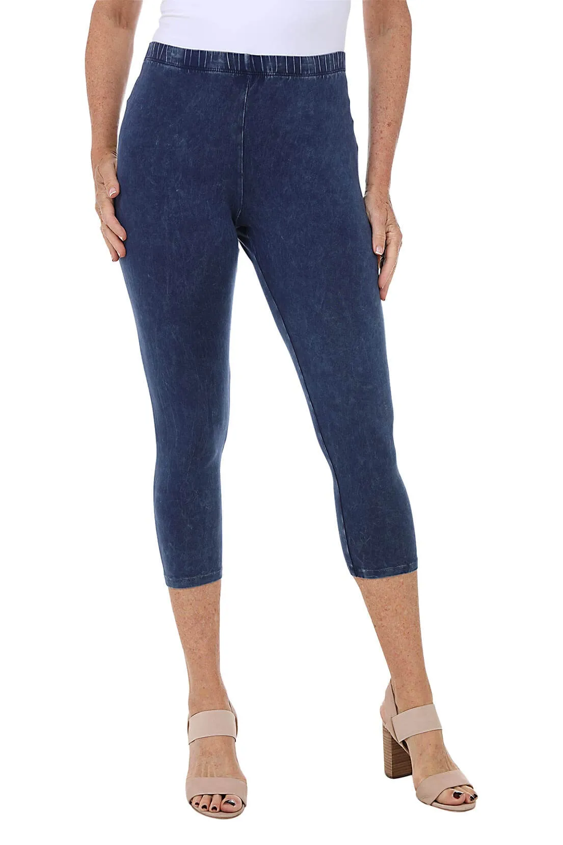 Mineral Wash Capri Legging